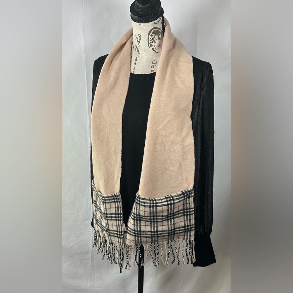 Burberry Kids Check Scarf in Beige and Black - Picture 3 of 9